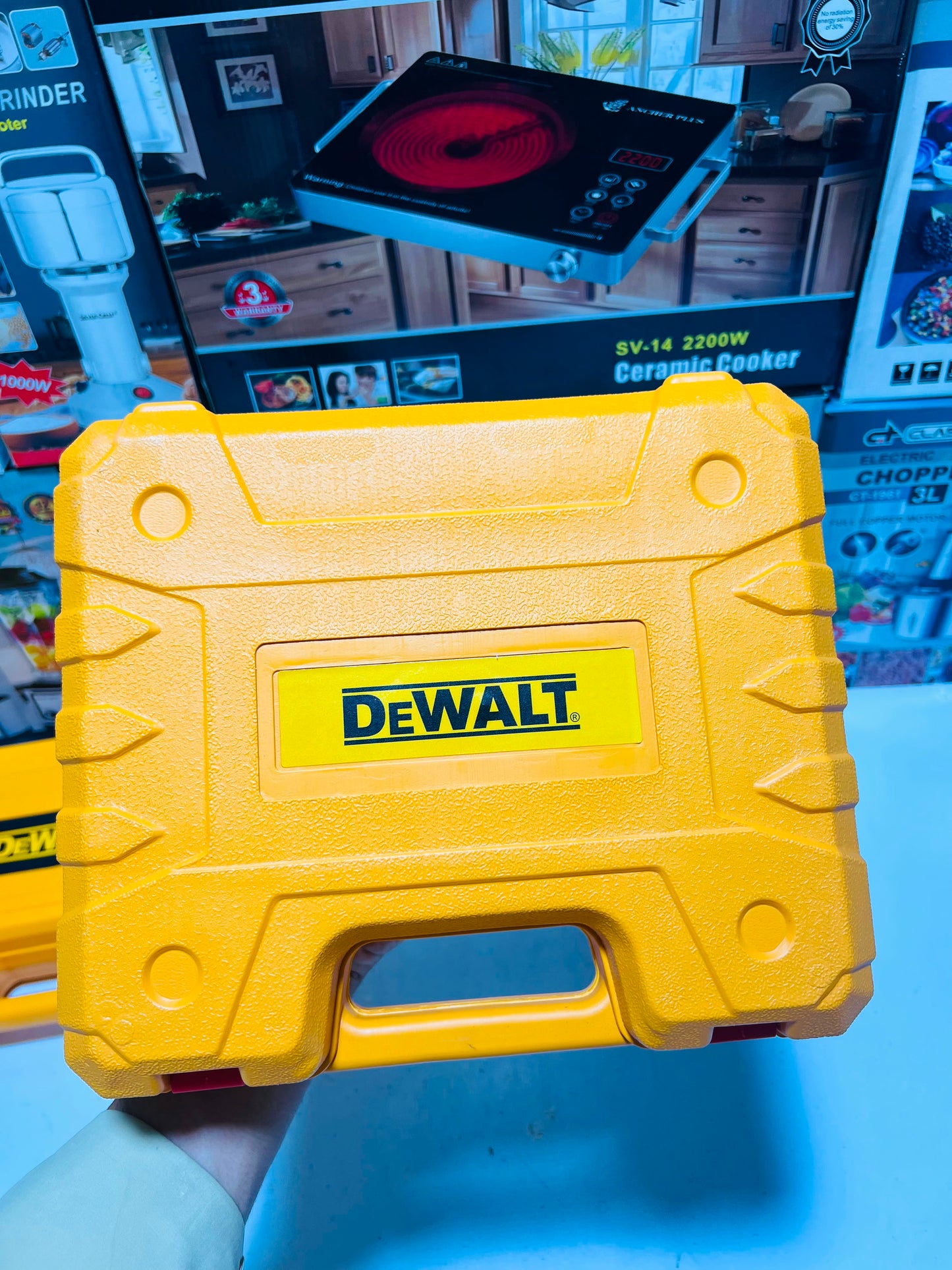 DeWalt 64V Cordless Electric Drill Machine with Battery & Carry Case | Professional Screwdriver Drill Kit